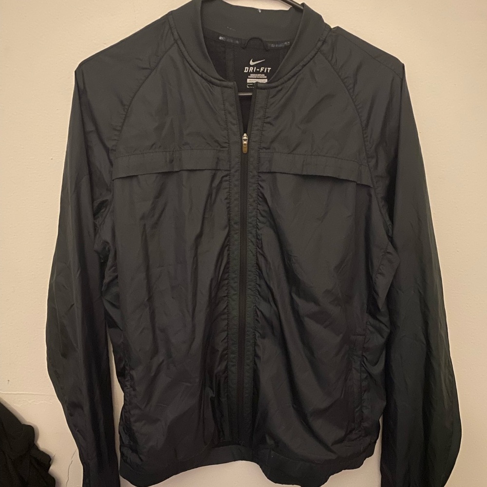 Nike dri fit wind breaker